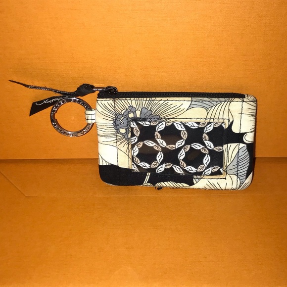 🌟100% Authentic Vera Bradley ID Holder - Retired Camellia Pattern 🌟 - Picture 4 of 6